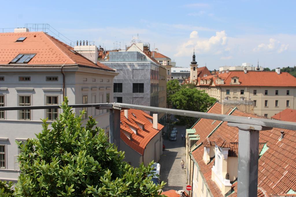 Agnes - Apartments Прага Экстерьер фото