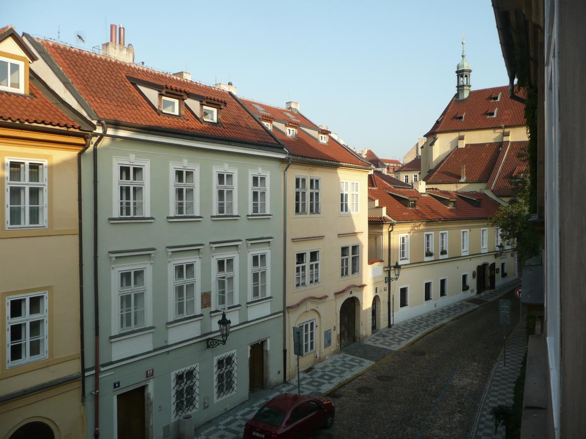 Agnes - Apartments Прага Экстерьер фото
