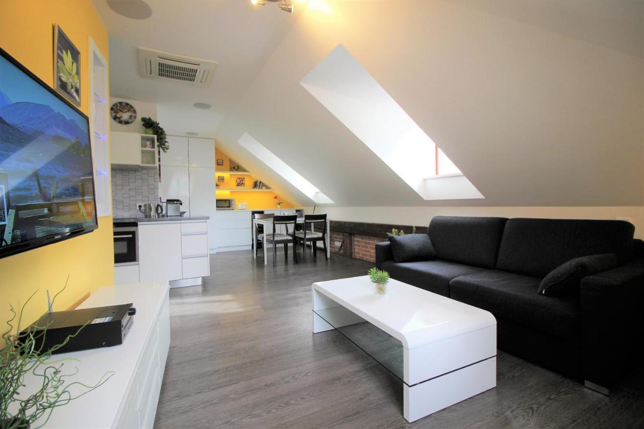Agnes - Apartments Прага Экстерьер фото