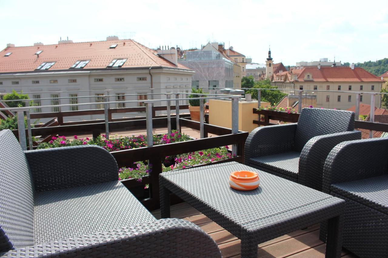 Agnes - Apartments Прага Экстерьер фото