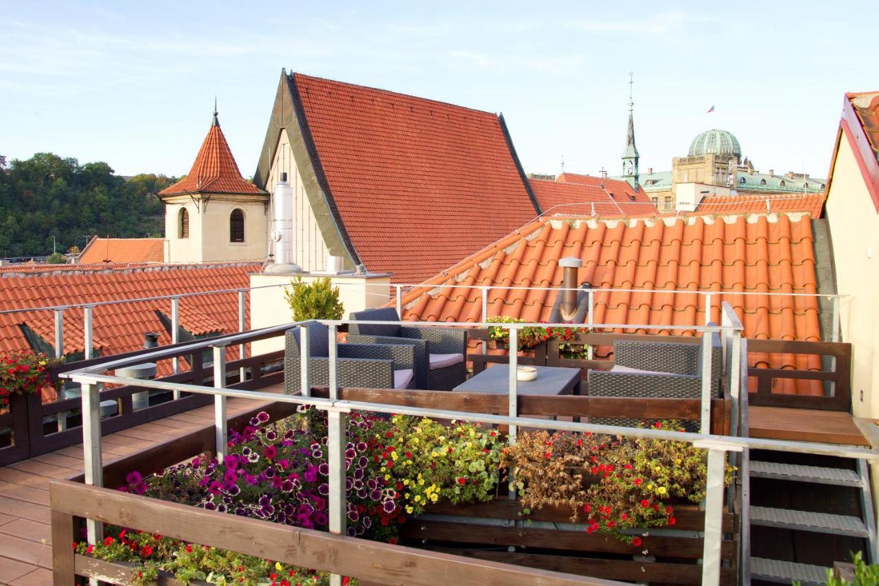 Agnes - Apartments Прага Экстерьер фото