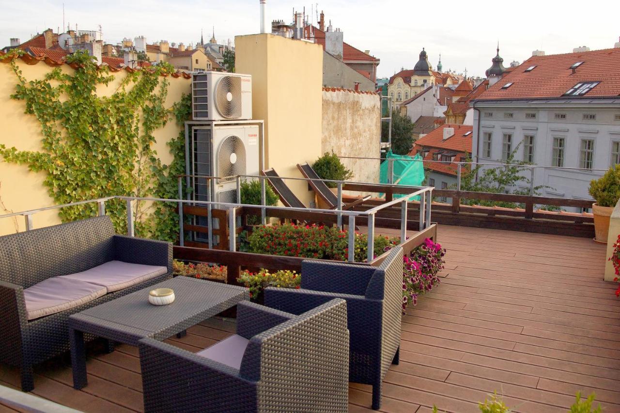 Agnes - Apartments Прага Экстерьер фото