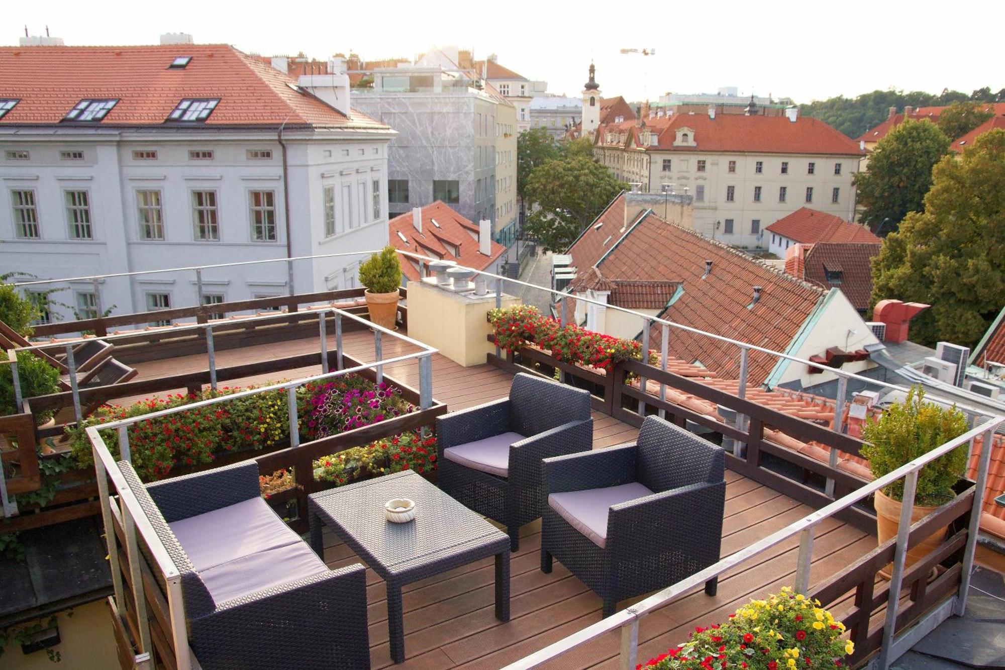 Agnes - Apartments Прага Экстерьер фото